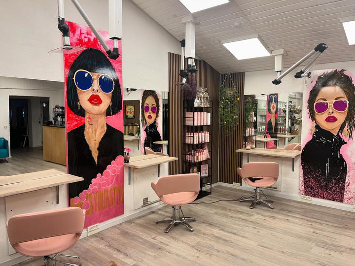 Hårsnedkeriet skiller sig ud