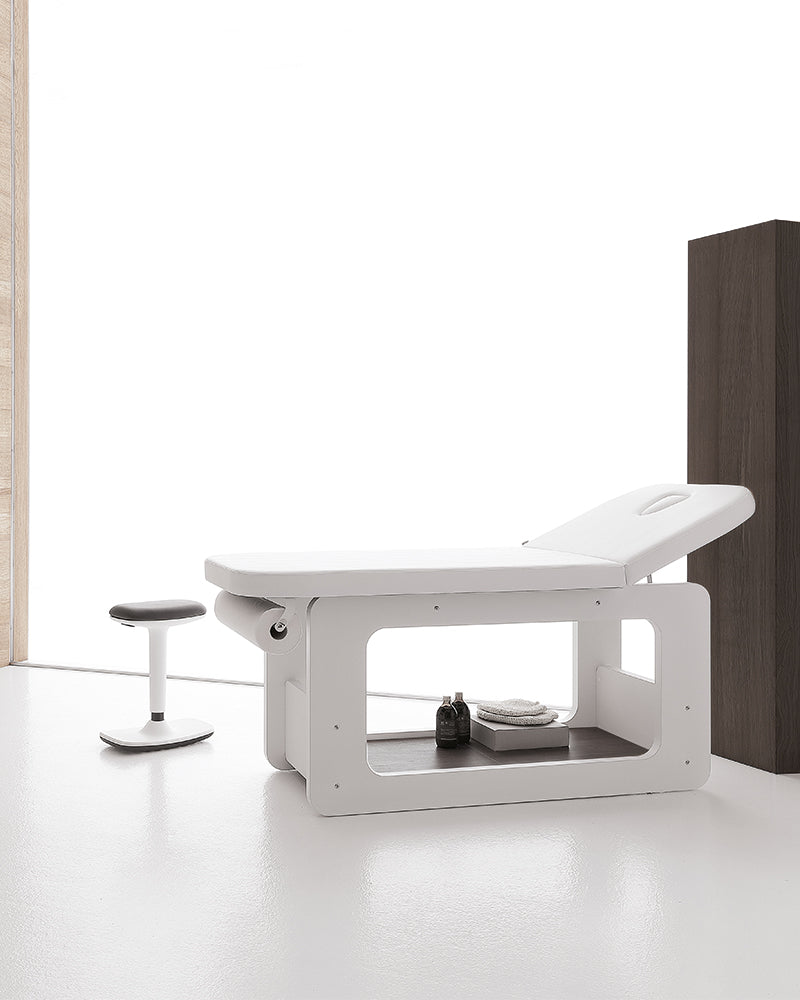 Creo - White tile - Dark wood pattern - With heat