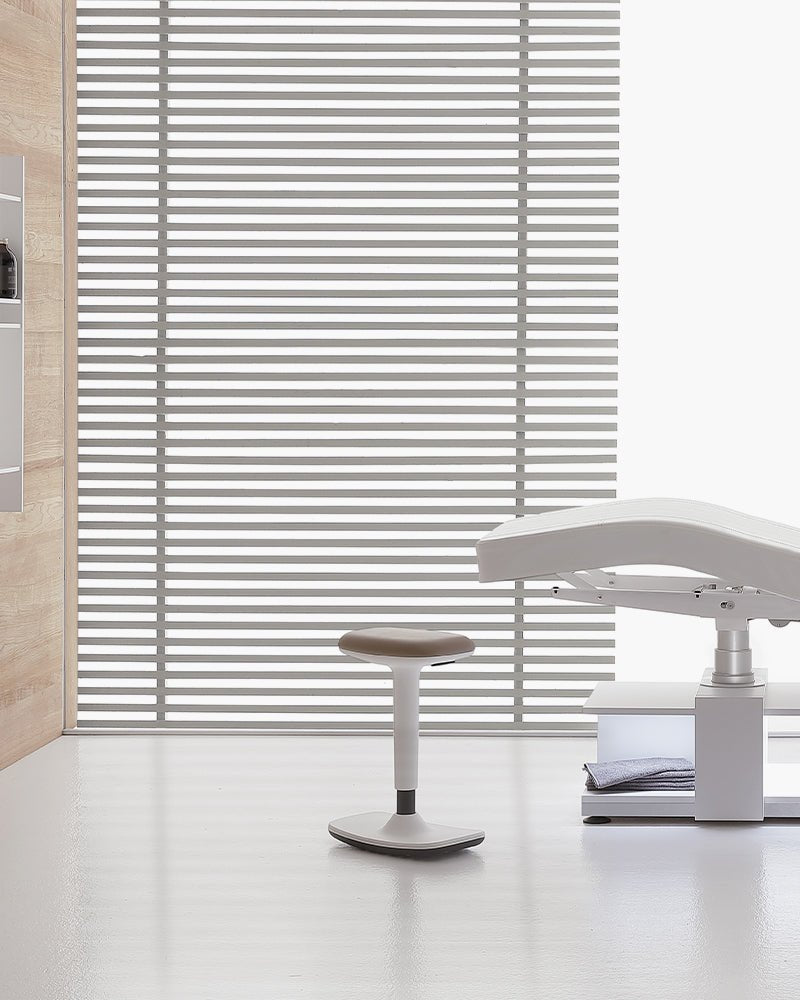 Flex - Gray treatment chair - Good ergonomics